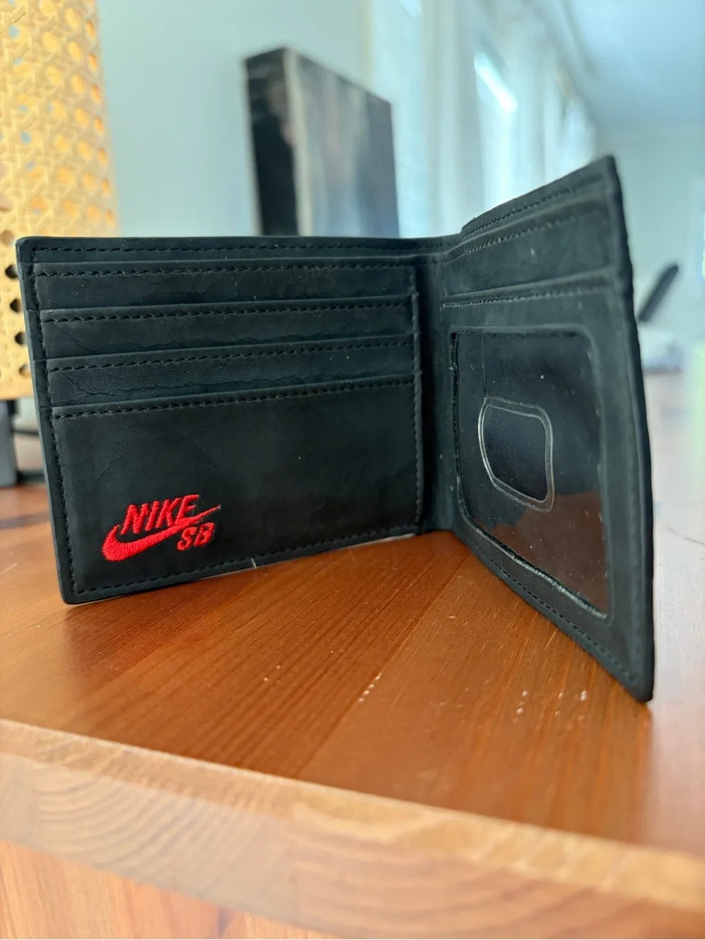 Nike Men's White and Black Graphic Bifold Wallet